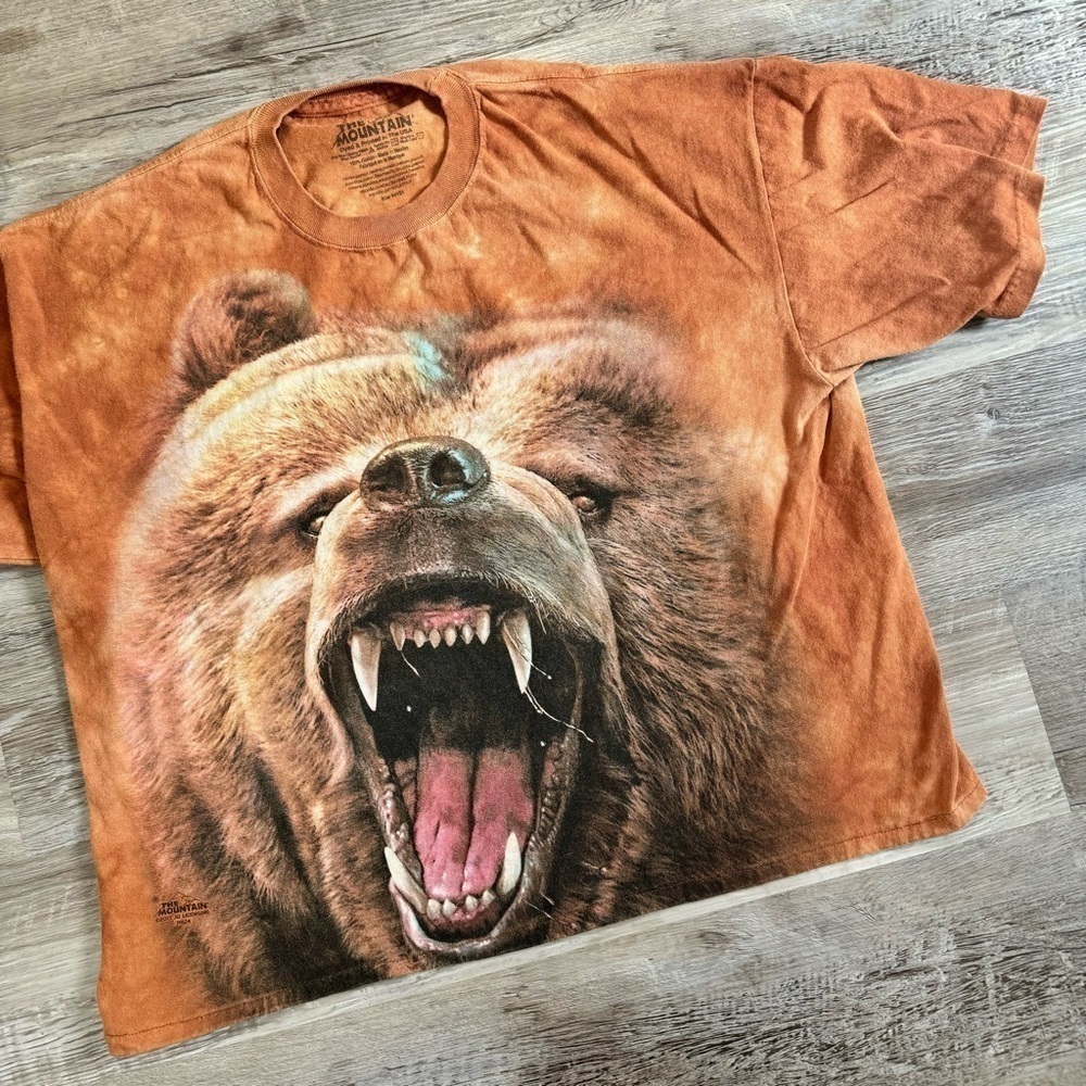 Custom The Mountain Women’s Bear t shirt boxy XL